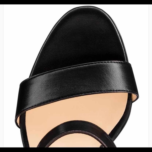 BN Sova Heel in Black Patent - Picture 4 of 7